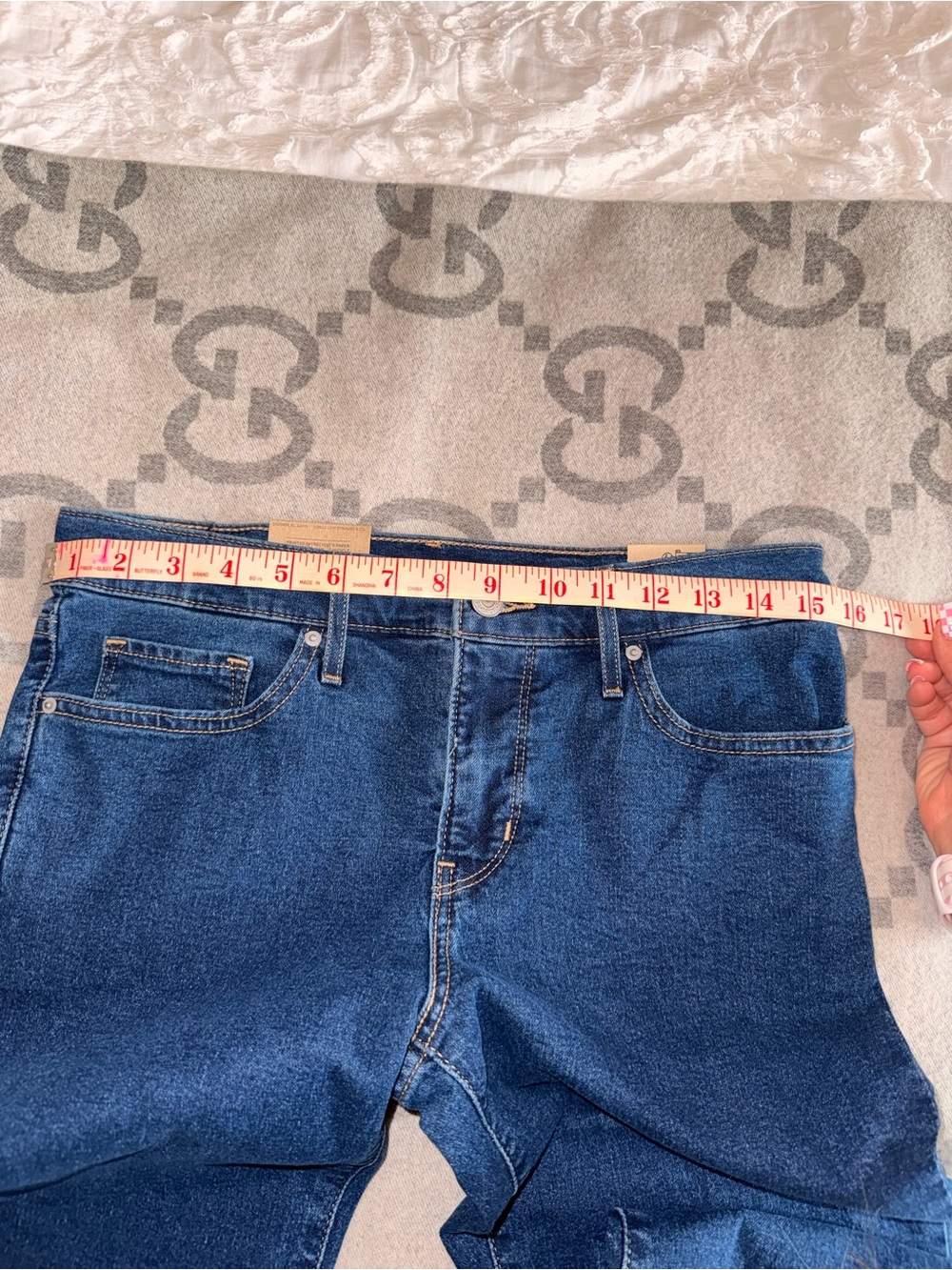 NWT 314 Levi’s Shaping Straight Classic High-Rise Straight Leg Jeans in Med Blue - Picture 5 of 11